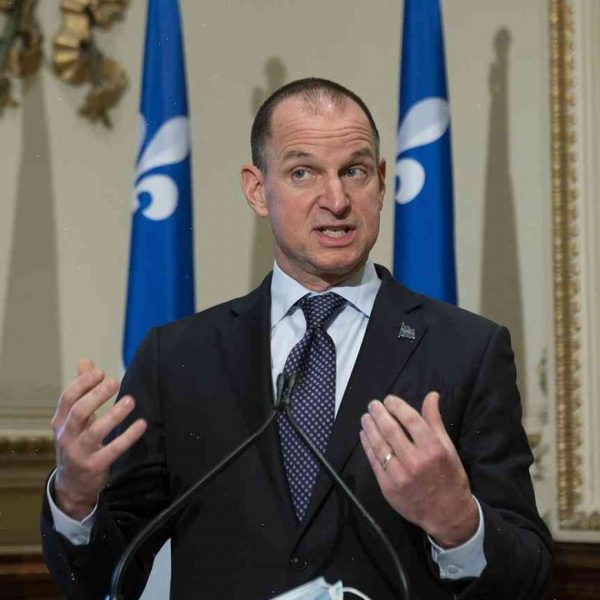 Quebec announces plan to bring in taxes cuts, new cash for health care