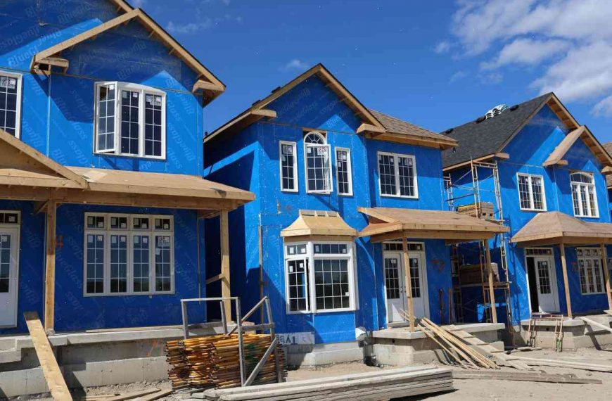 New homes hit record price in October as supply dwindles